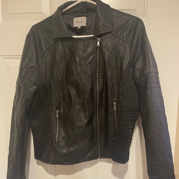 Kismet XL pleather jacket - Picture 1 of 2